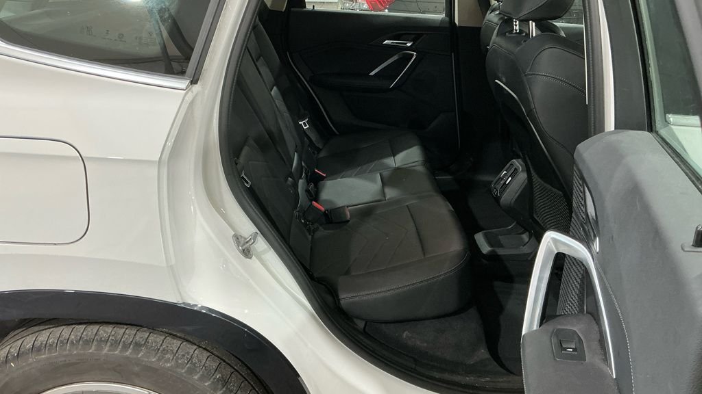 Used BMW iX1 2023 for sale - 77621624: Photo 11