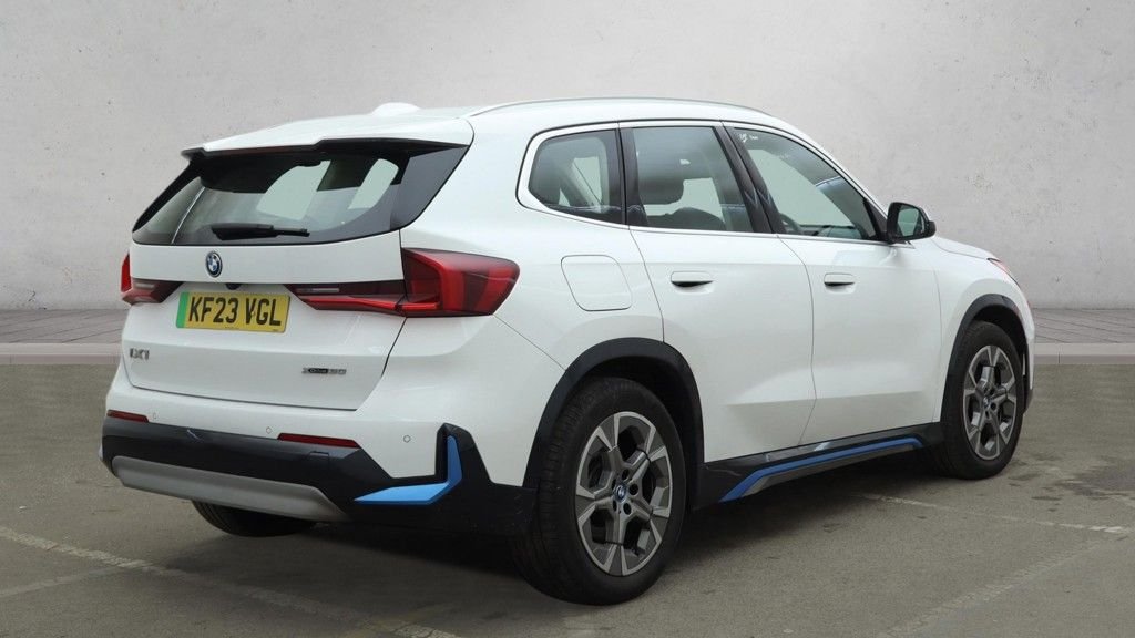 Used BMW iX1 2023 for sale - 77621624: Photo 2