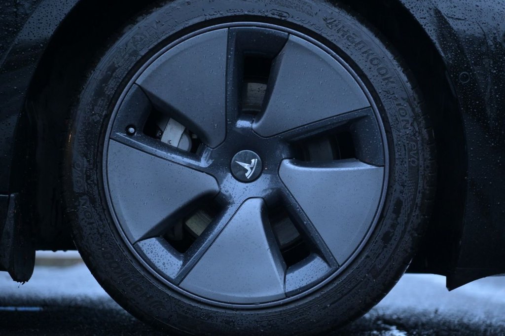 Used Tesla Model 3 2021 for sale - 77319520: Photo 30