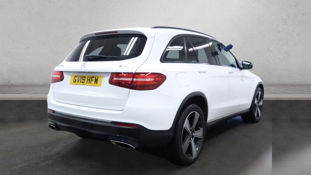 Used Mercedes-Benz GLC 2019 for sale - 77507674: Photo 2