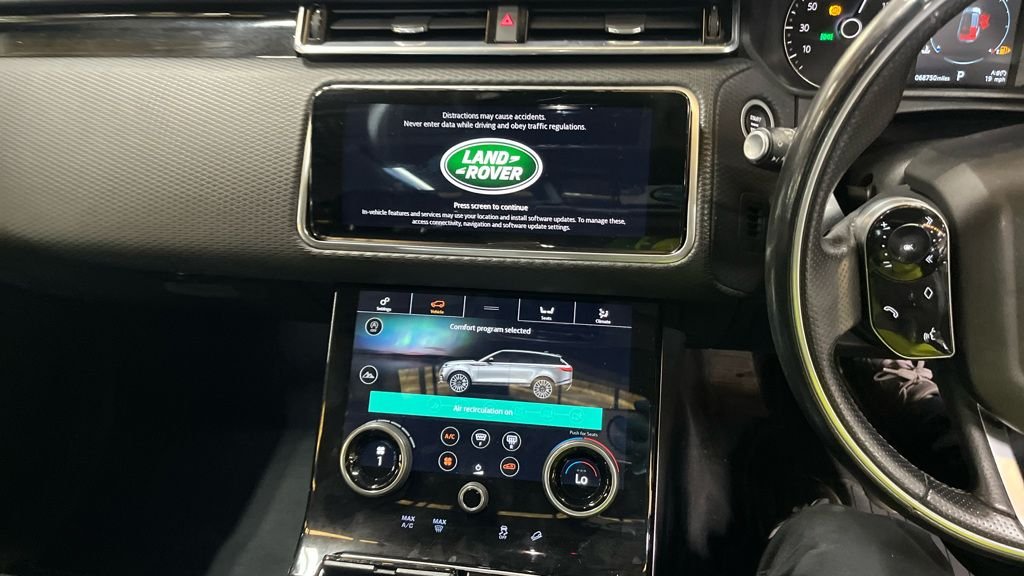 Used Land Rover Range Rover Velar 2019 for sale - 78044763: Photo 10