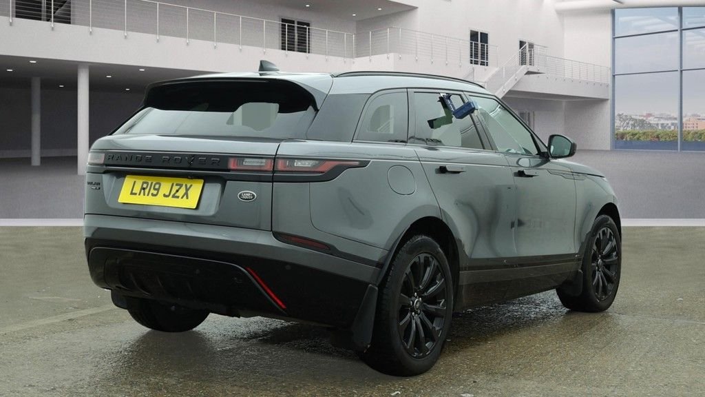 Used Land Rover Range Rover Velar 2019 for sale - 78044763: Photo 2