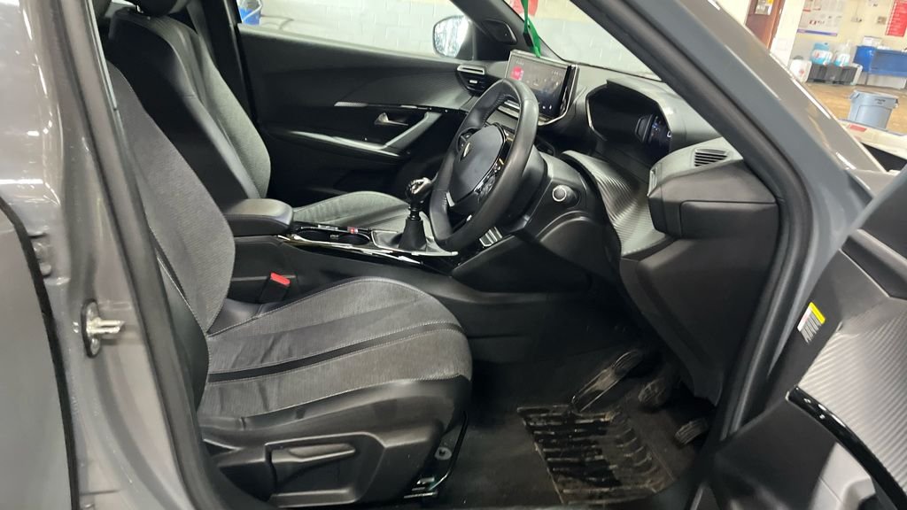Used Peugeot 2008 2023 for sale - 78017662: Photo 7
