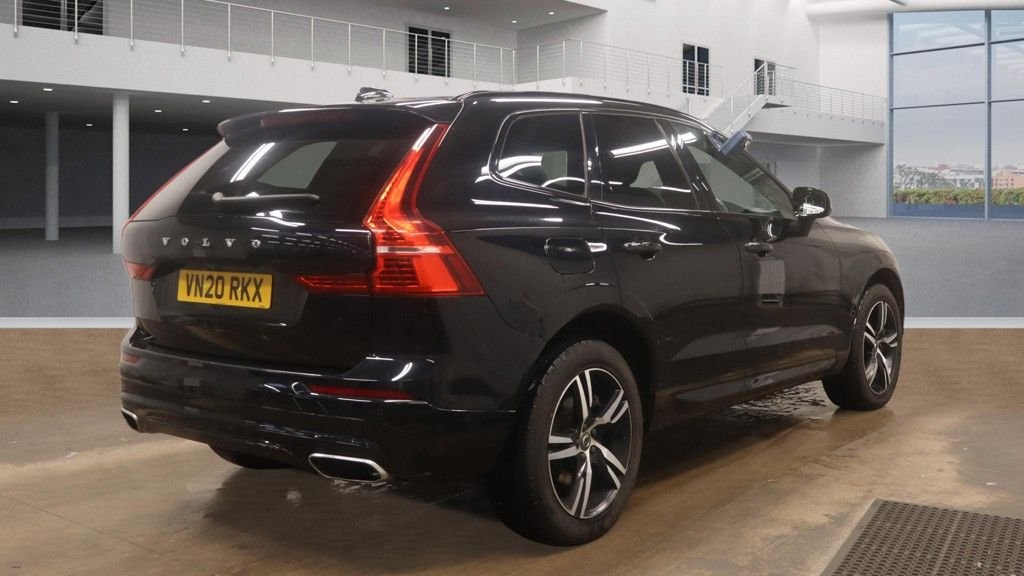 Used Volvo XC60 2020 for sale - 77499255: Photo 2