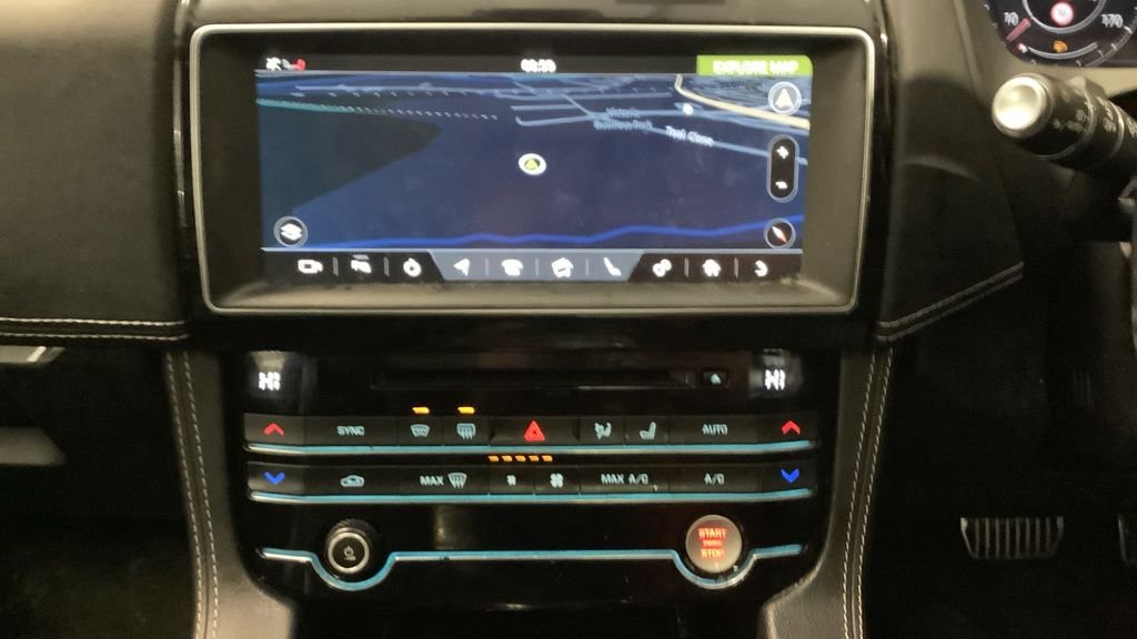 Used Jaguar F-Pace 2019 for sale - 77967538: Photo 10