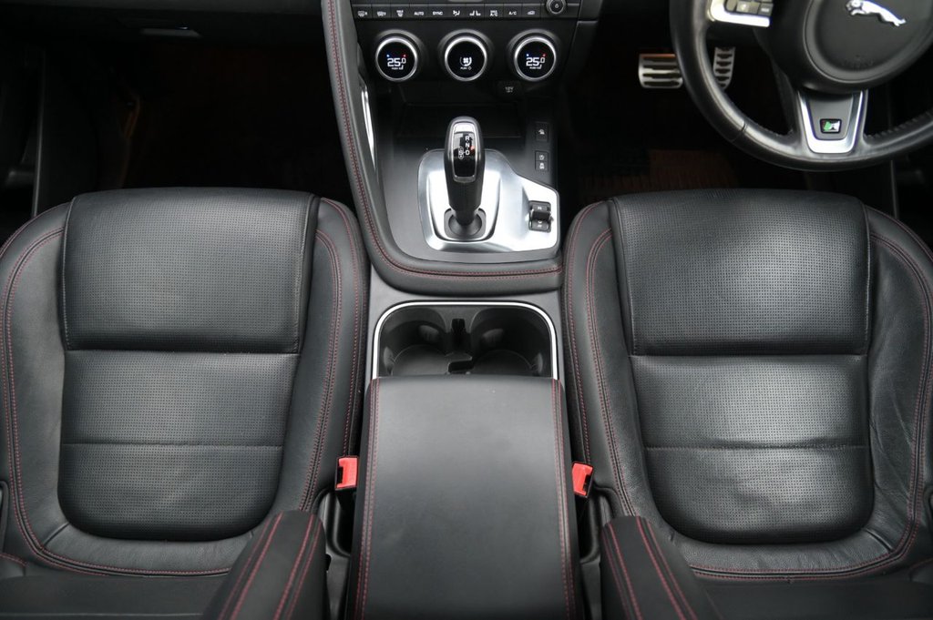 Used Jaguar E-Pace 2020 for sale - 76604956: Photo 21