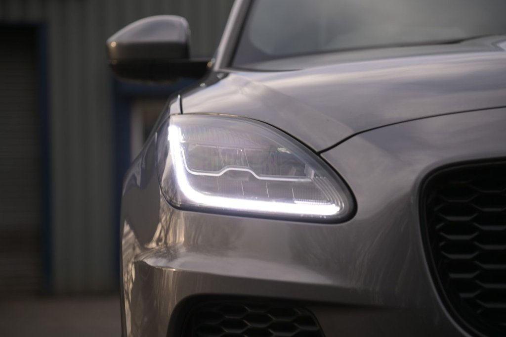 Used Jaguar E-Pace 2020 for sale - 76604956: Photo 38