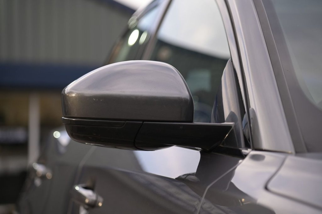 Used Jaguar E-Pace 2020 for sale - 76604956: Photo 44