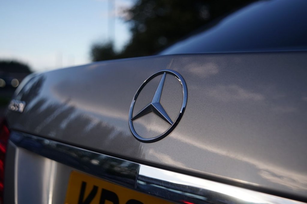 Used Mercedes-Benz E Class 2014 for sale - 76496044: Photo 46