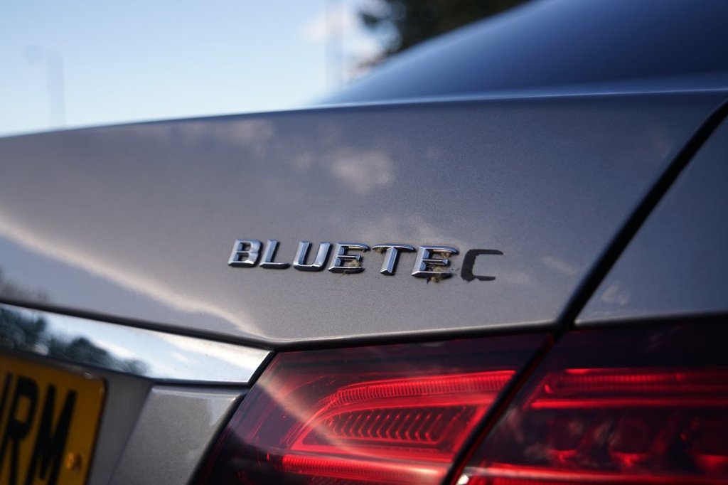 Used Mercedes-Benz E Class 2014 for sale - 76496044: Photo 49