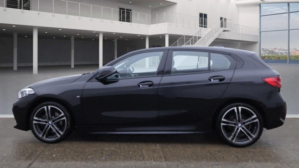 Used BMW 1 Series 2022 for sale - 76923860: Photo 6