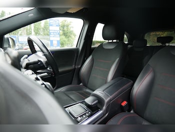 Used Mercedes-Benz GLA 2023 for sale - 79245502: Photo