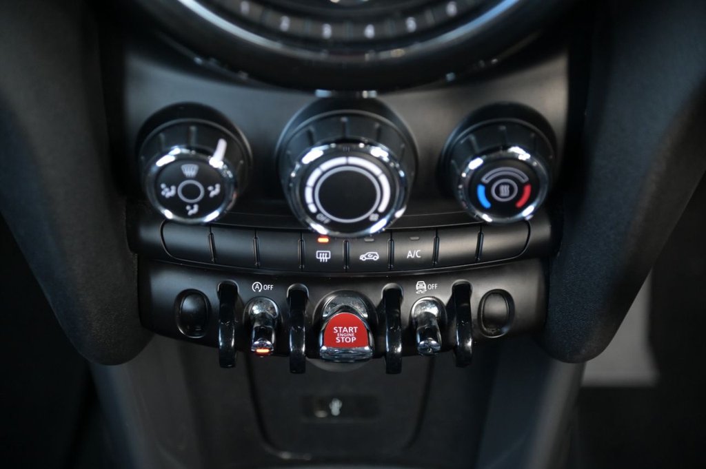 Used MINI Hatch 2019 for sale - 76132906: Photo 17