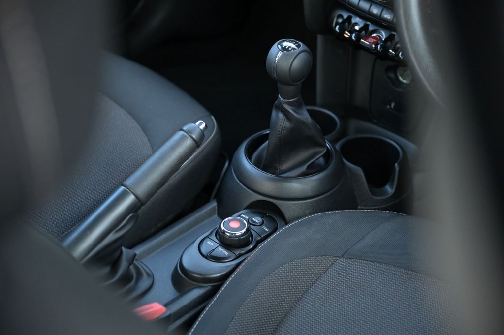 Used MINI Hatch 2019 for sale - 76132906: Photo 20