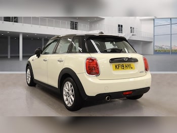 Used MINI Hatch 2019 for sale - 76132906: Photo 3