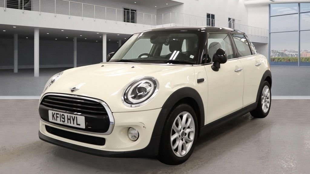 Used MINI Hatch 2019 for sale - 76132906: Photo 4