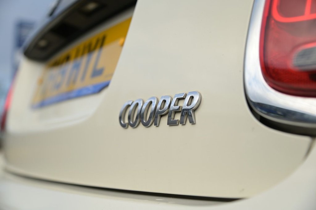 Used MINI Hatch 2019 for sale - 76132906: Photo 42