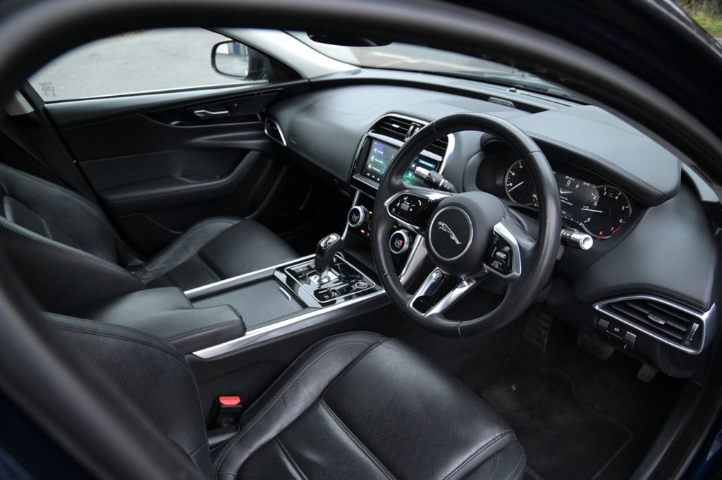 Used Jaguar XE 2019 for sale - 76710903: Photo 28