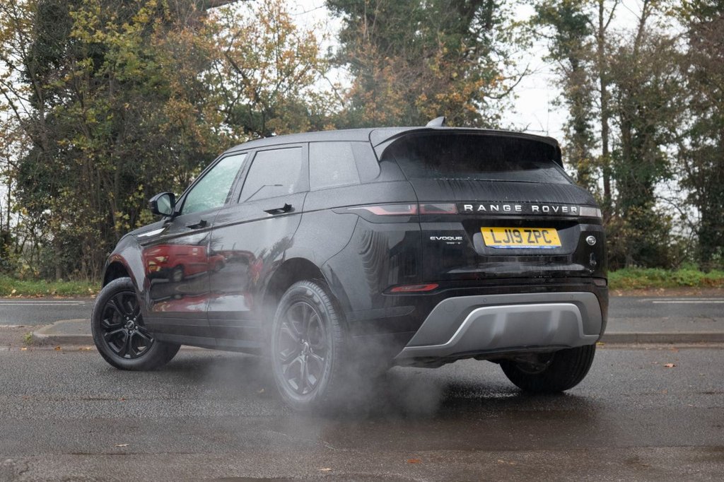 Used Land Rover Range Rover Evoque 2019 for sale - 76569800: Photo 2