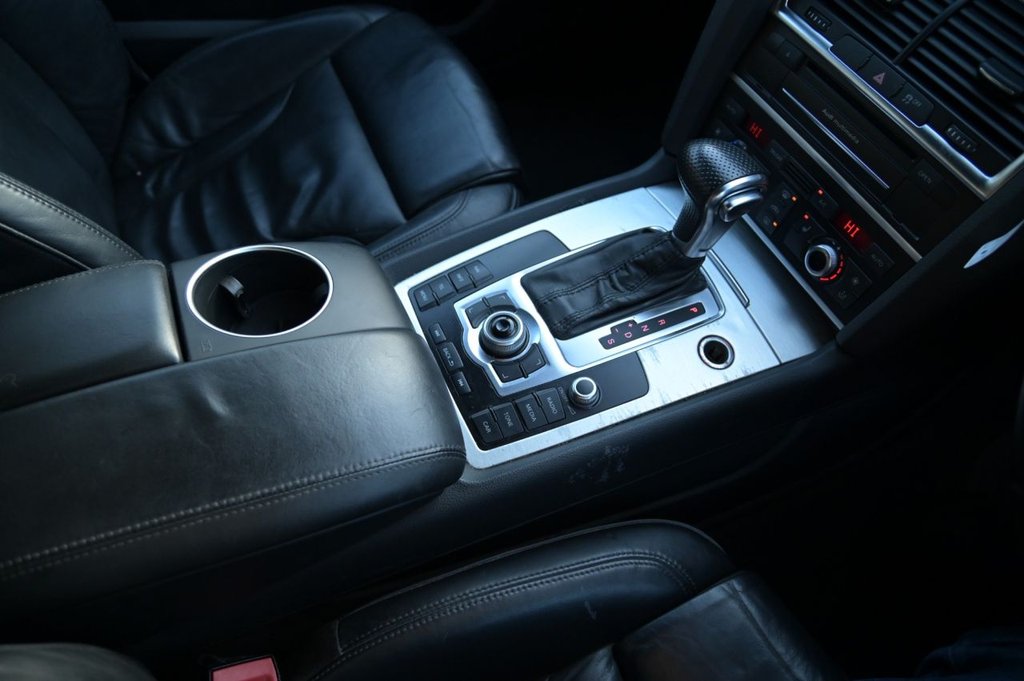 Used Audi Q7 2013 for sale - 76686623: Photo 8