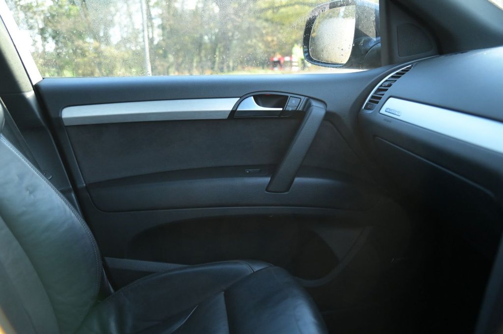 Used Audi Q7 2013 for sale - 76686623: Photo 9