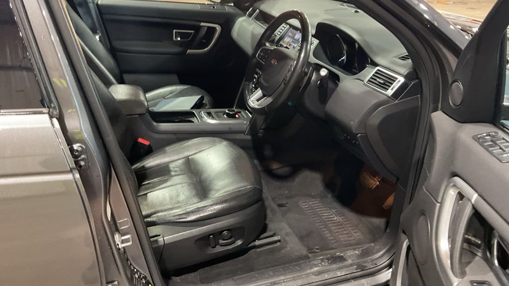 Used Land Rover Discovery Sport 2018 for sale - 77153507: Photo 7