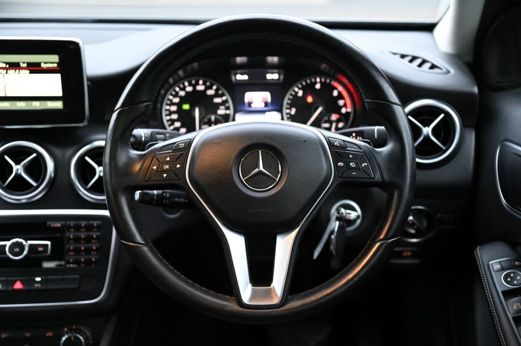 Used Mercedes-Benz A-Class 2014 for sale - 77171565: Photo 10