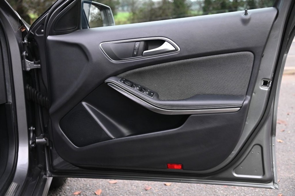 Used Mercedes-Benz A-Class 2014 for sale - 77171565: Photo 28