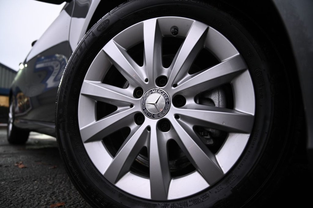 Used Mercedes-Benz A-Class 2014 for sale - 77171565: Photo 41