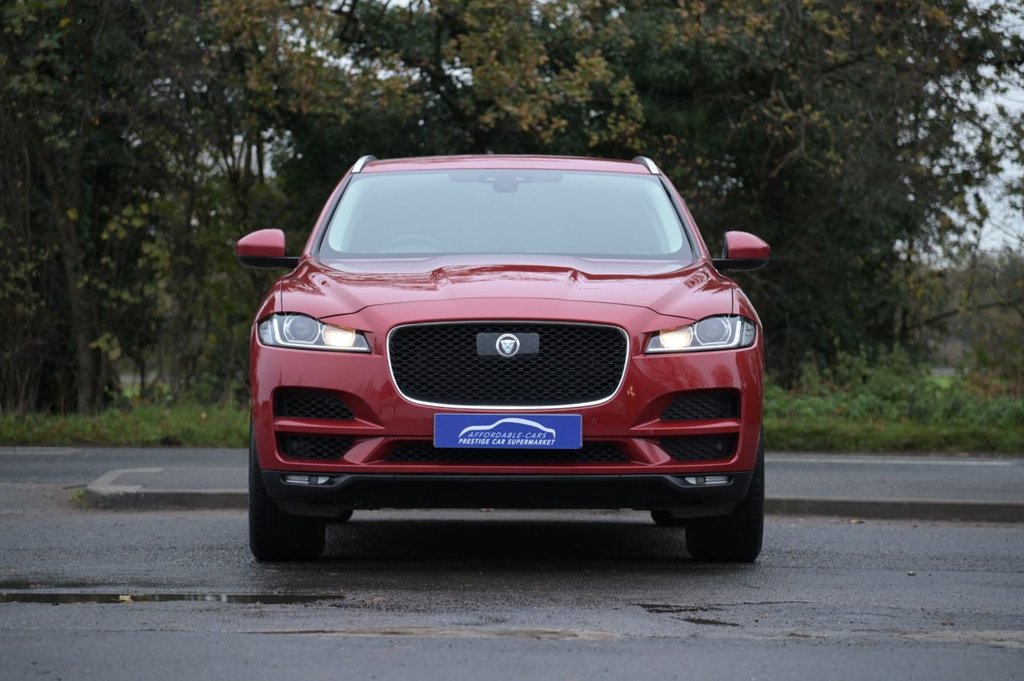 Used Jaguar F-Pace 2016 for sale - 76604930: Photo 4