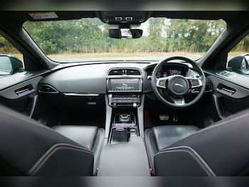 Used Jaguar F-Pace 2020 for sale - 79686546: Photo