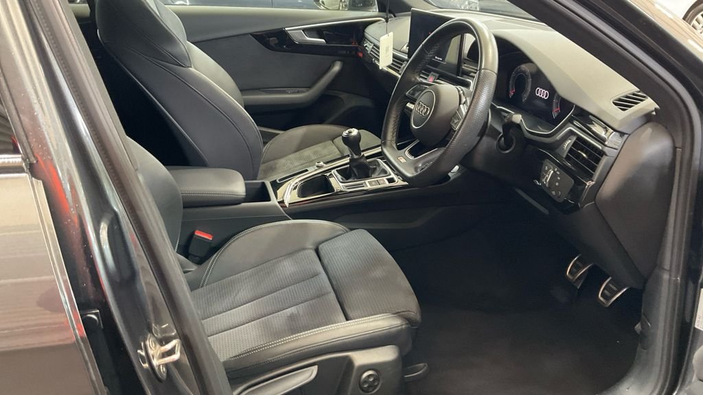 Used Audi A4 2021 for sale - 76582825: Photo 5