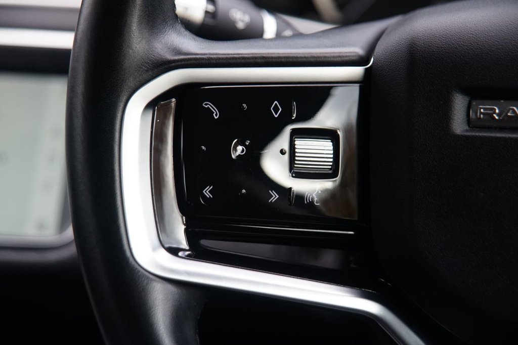 Used Land Rover Range Rover Evoque 2021 for sale - 76631939: Photo 11