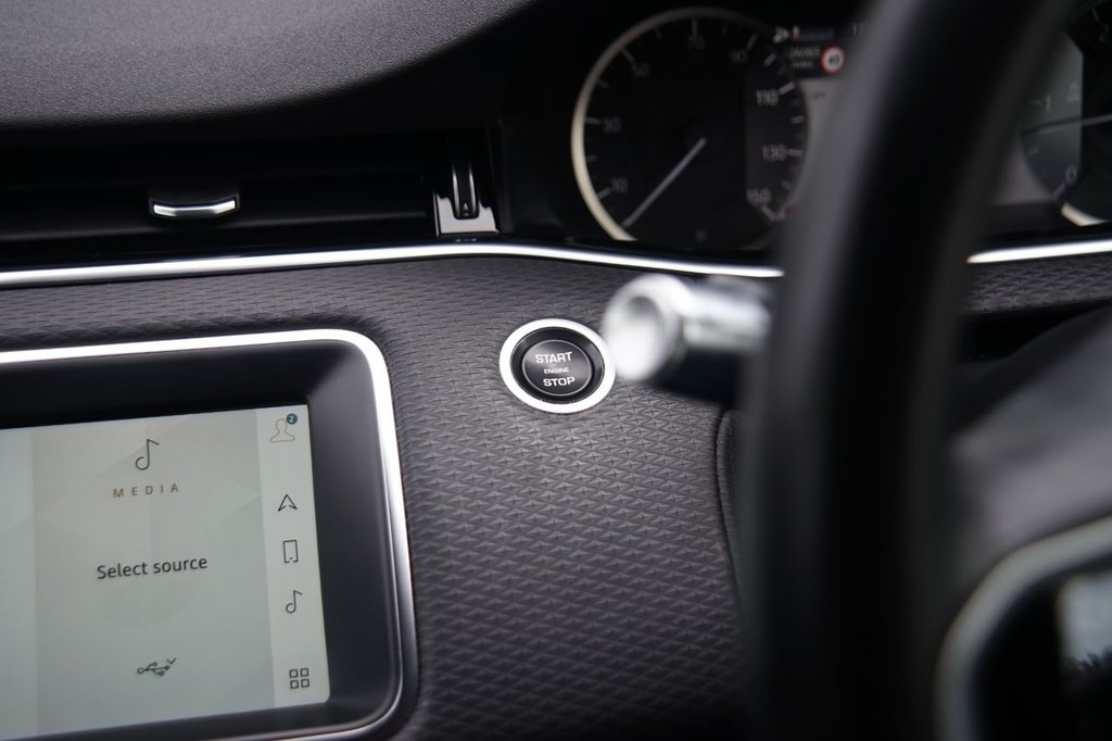 Used Land Rover Range Rover Evoque 2021 for sale - 76631939: Photo 15