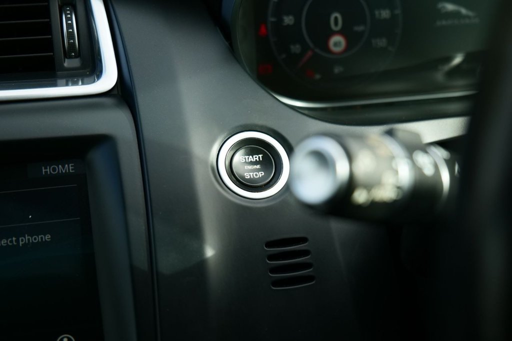 Used Jaguar E-Pace 2019 for sale - 77369755: Photo 15