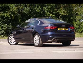 Used Jaguar XE 2019 for sale - 74903846: Photo