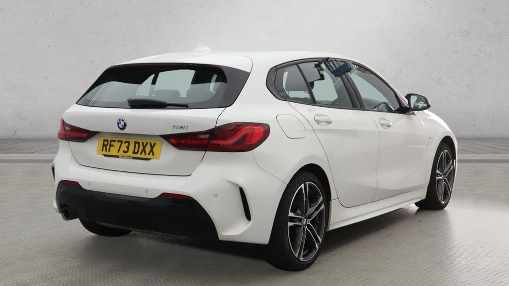 Used BMW 1 Series 2023 for sale - 77200360: Photo 2