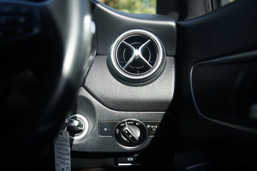 Used Mercedes-Benz CLA 2018 for sale - 77199861: Photo 15