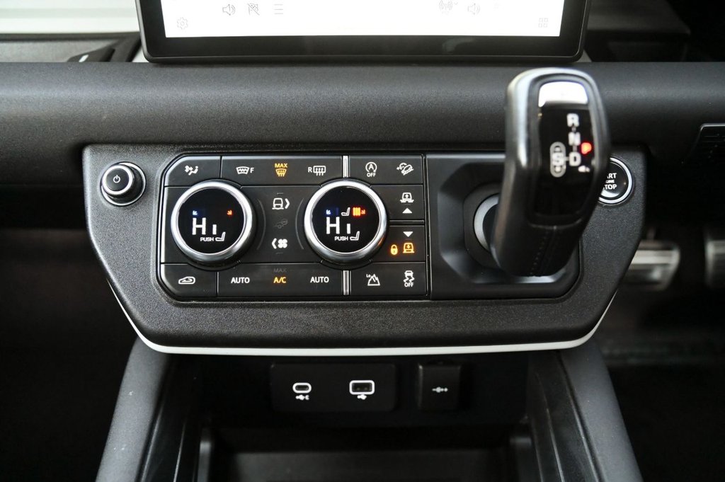 Used Land Rover Defender 2020 for sale - 77498528: Photo 20