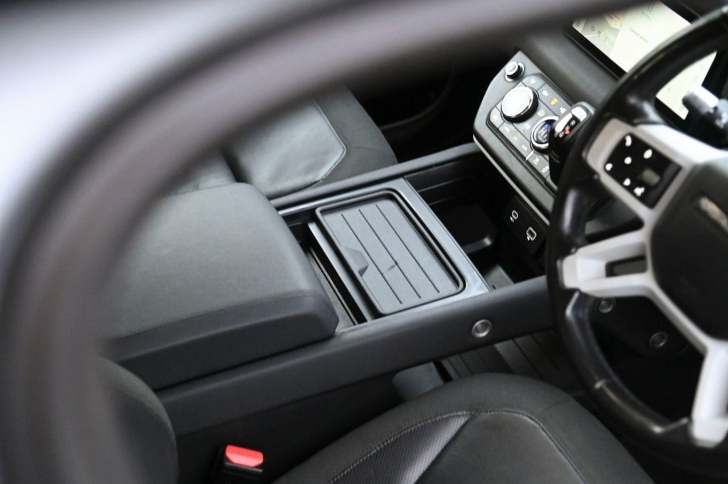 Used Land Rover Defender 2020 for sale - 77498528: Photo 24