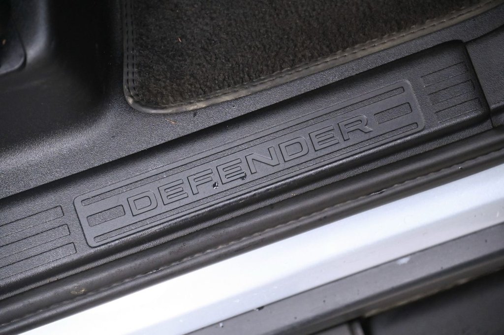 Used Land Rover Defender 2020 for sale - 77498528: Photo 28