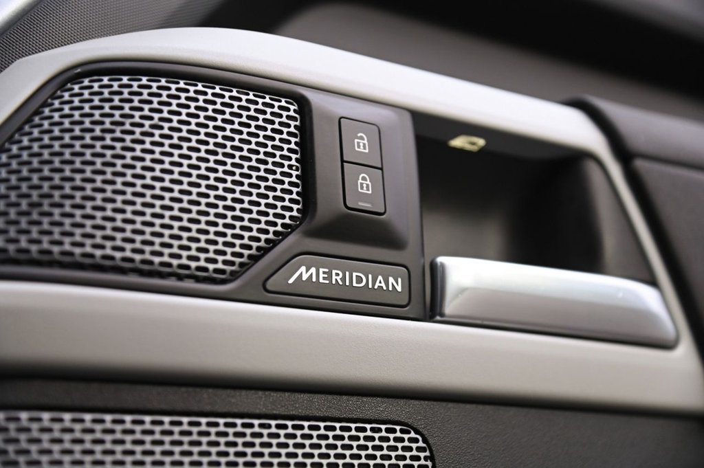 Used Land Rover Defender 2020 for sale - 77498528: Photo 30