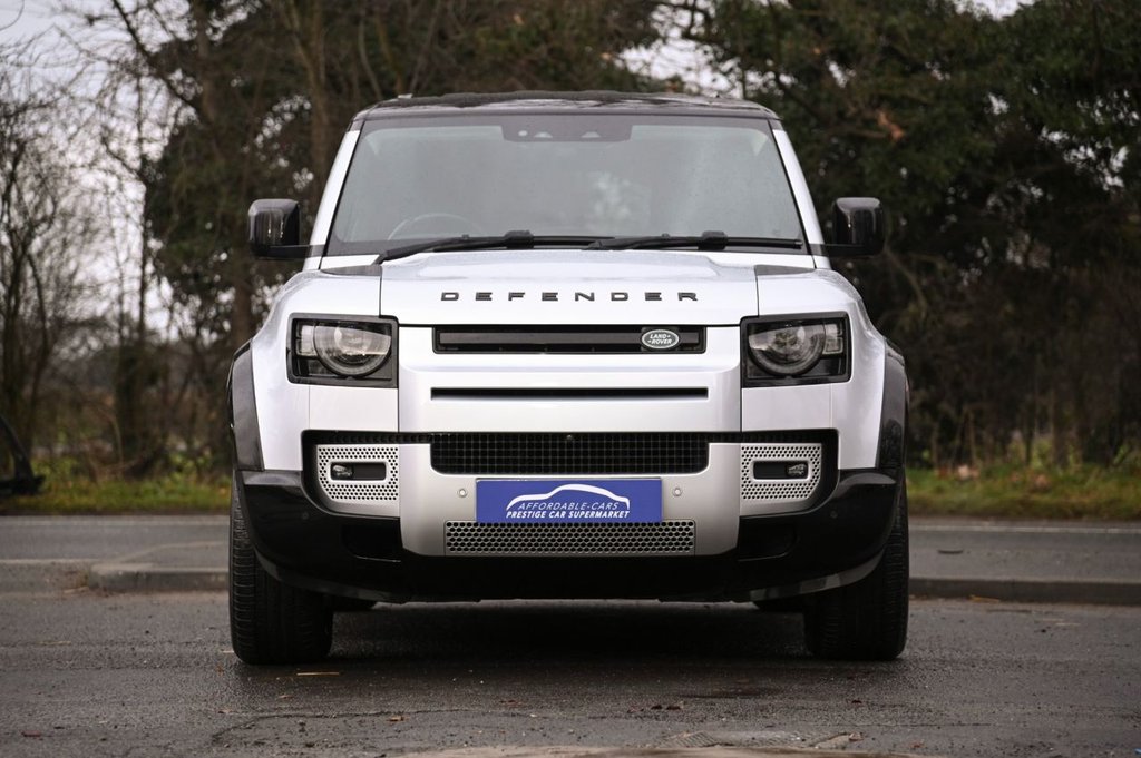 Used Land Rover Defender 2020 for sale - 77498528: Photo 4