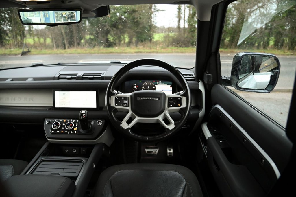 Used Land Rover Defender 2020 for sale - 77498528: Photo 9