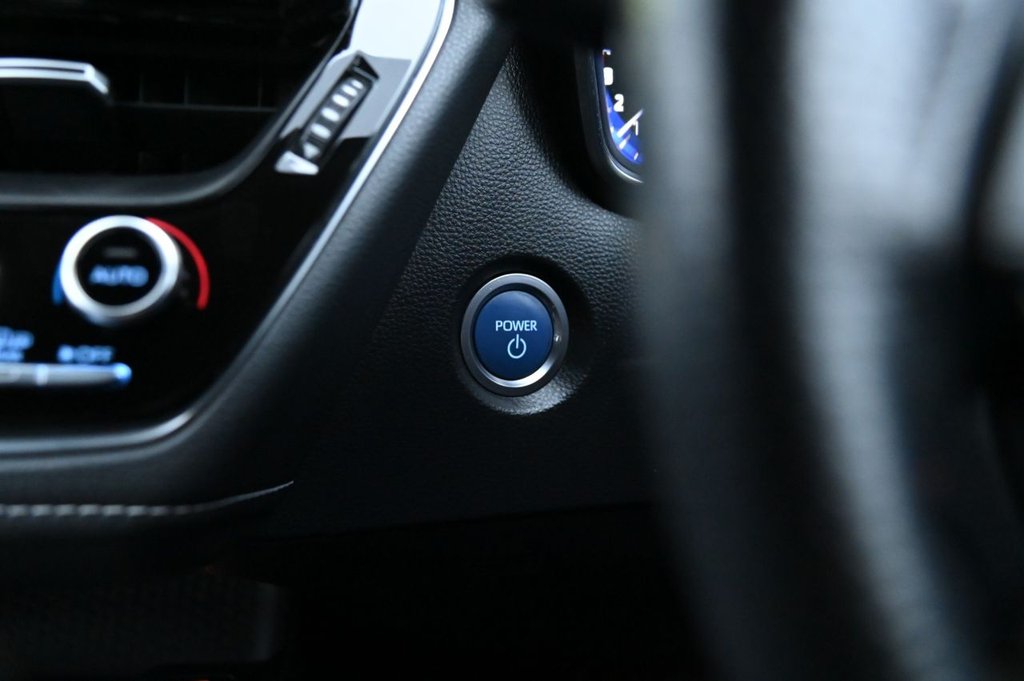 Used Toyota Corolla 2020 for sale - 76605056: Photo 18