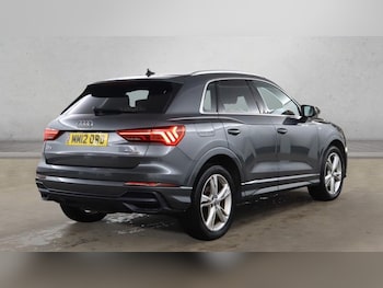 Used Audi Q3 2020 for sale - 76582720: Photo