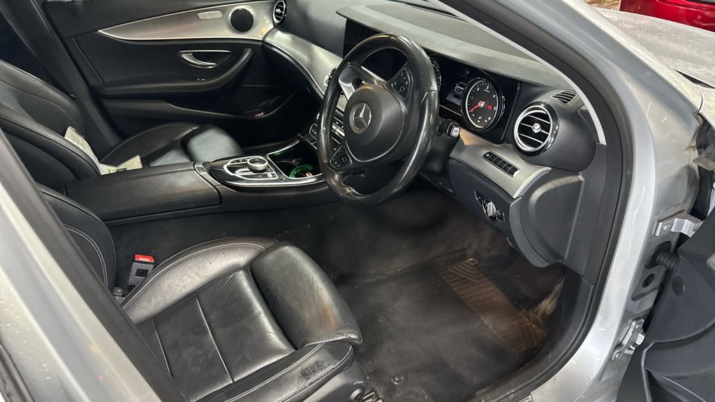Used Mercedes-Benz E-Class 2018 for sale - 76163431: Photo 5