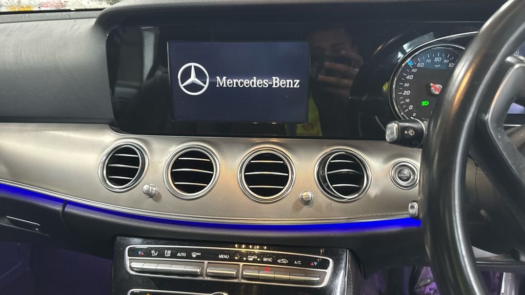 Used Mercedes-Benz E-Class 2018 for sale - 76163431: Photo 8