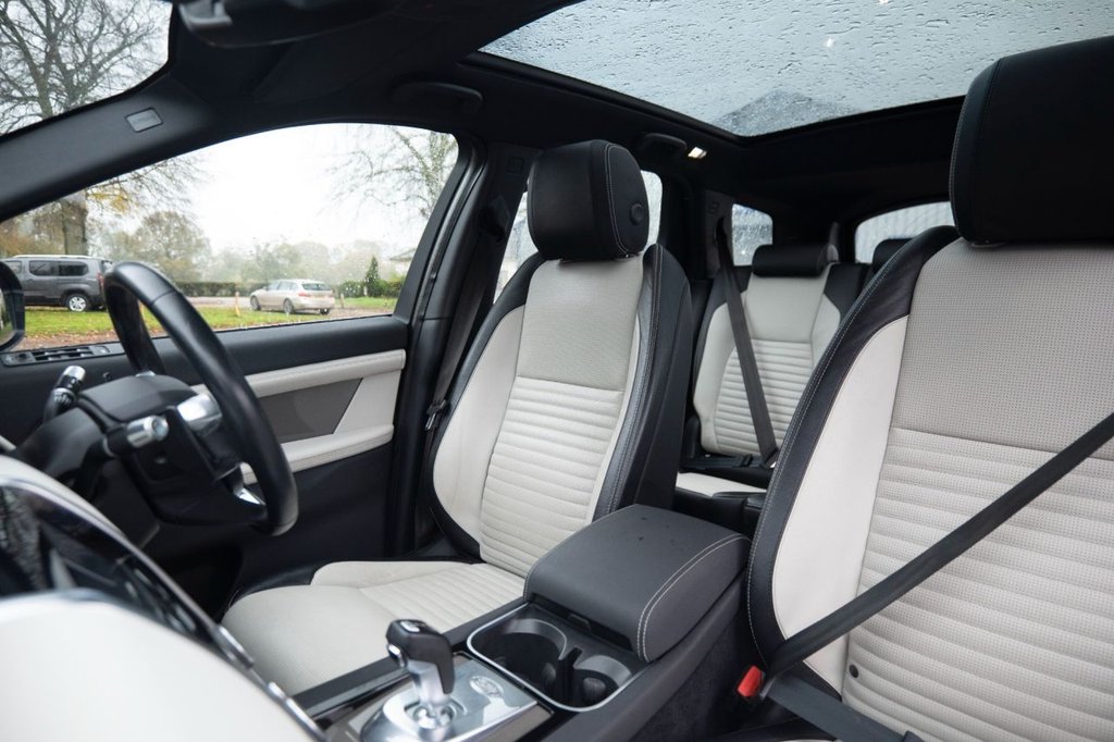 Used Land Rover Discovery Sport 2020 for sale - 76417309: Photo 18