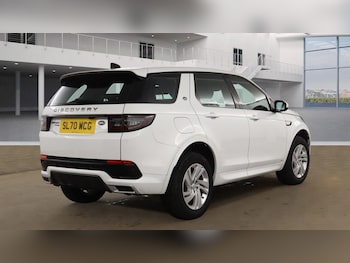 Used Land Rover Discovery Sport 2020 for sale - 76417309: Photo